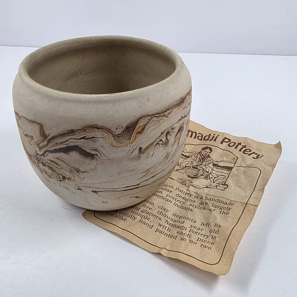 Nemadji Earth Pottery Marbled Swirl Planter Bowl / Original Legend Pamphlet USA